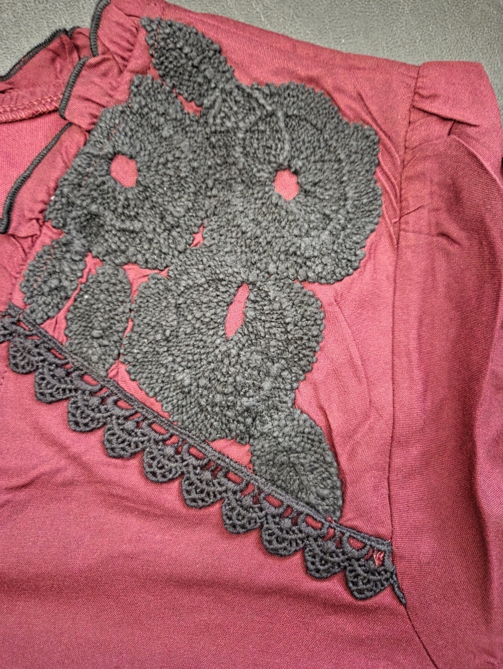 NWT - LEA Floral Embroidered Long Sleeve Fully Lined Midi Dress with Belt-Size L - Picture 5 of 16